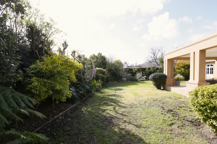 4 Bedroom Property for Sale in Constantia Western Cape